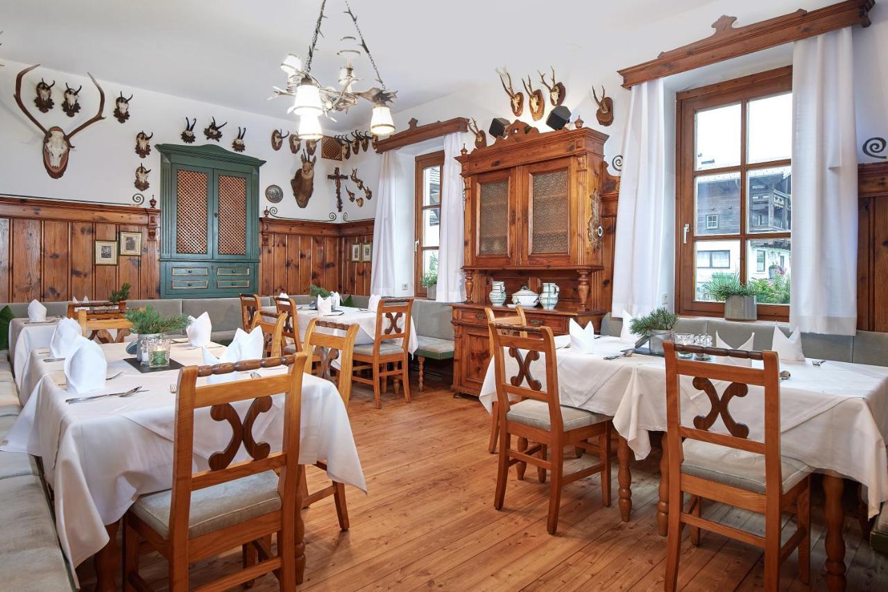 Gasthof Post St. Martin Am Tgb. Bed and Breakfast Sankt Martin am Tennengebirge Esterno foto