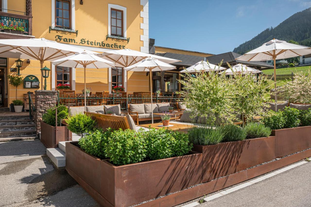 Gasthof Post St. Martin Am Tgb. Bed and Breakfast Sankt Martin am Tennengebirge Esterno foto